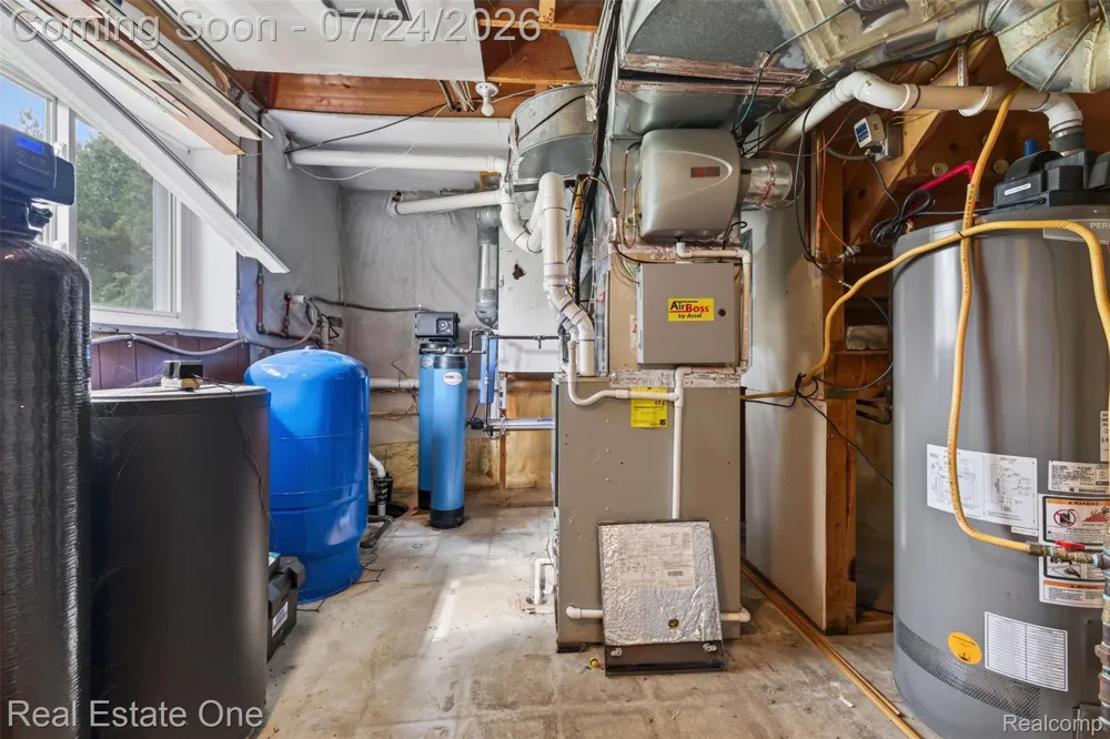 11201 Horton Road Groveland Township, MI 48442