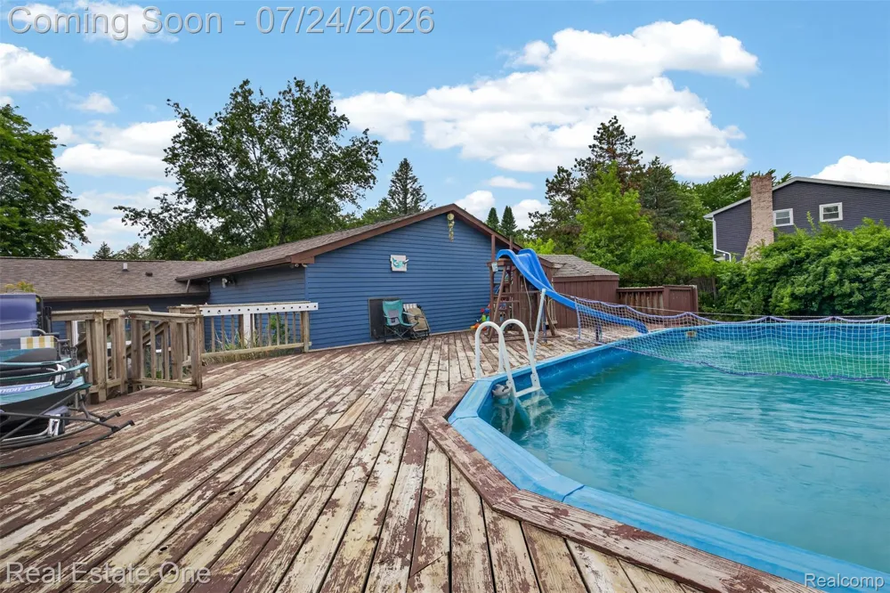 11201 Horton Road Groveland Township, MI 48442