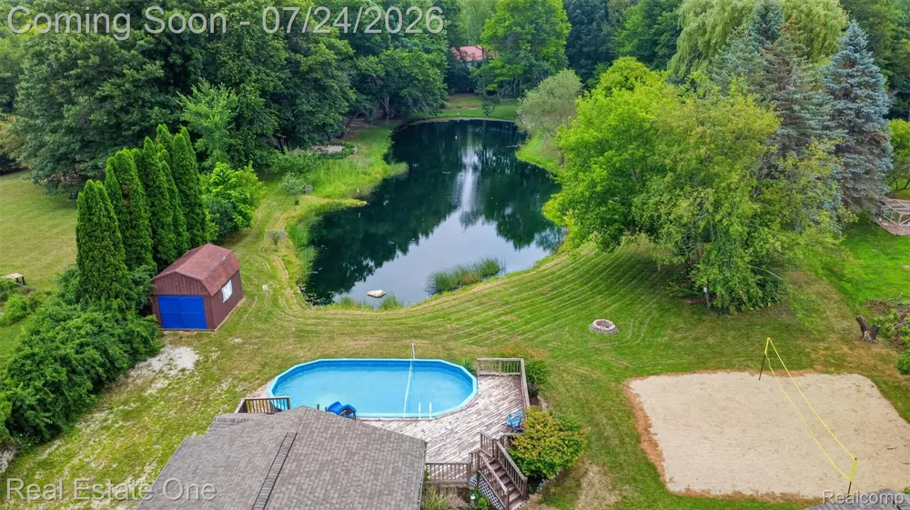 11201 Horton Road Groveland Township, MI 48442