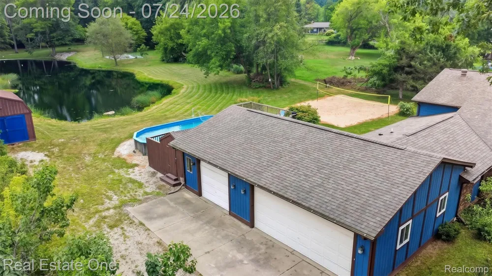 11201 Horton Road Groveland Township, MI 48442