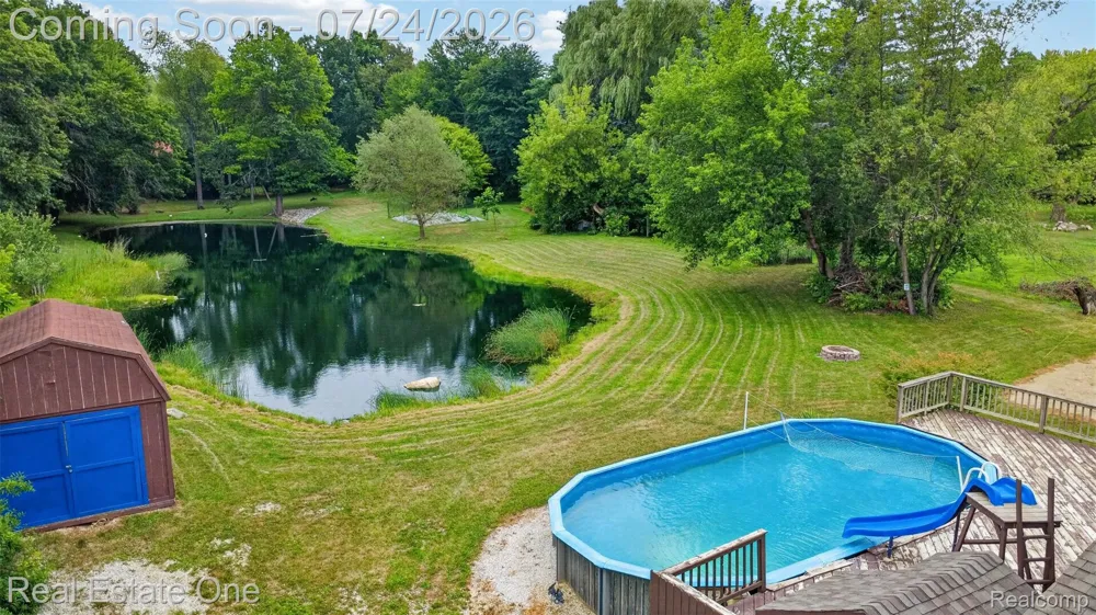 11201 Horton Road Groveland Township, MI 48442