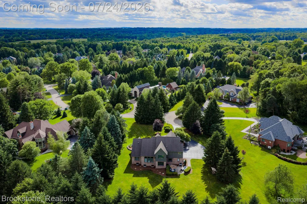 7768 Somerhill Lane Springfield Charter Township, MI 48348