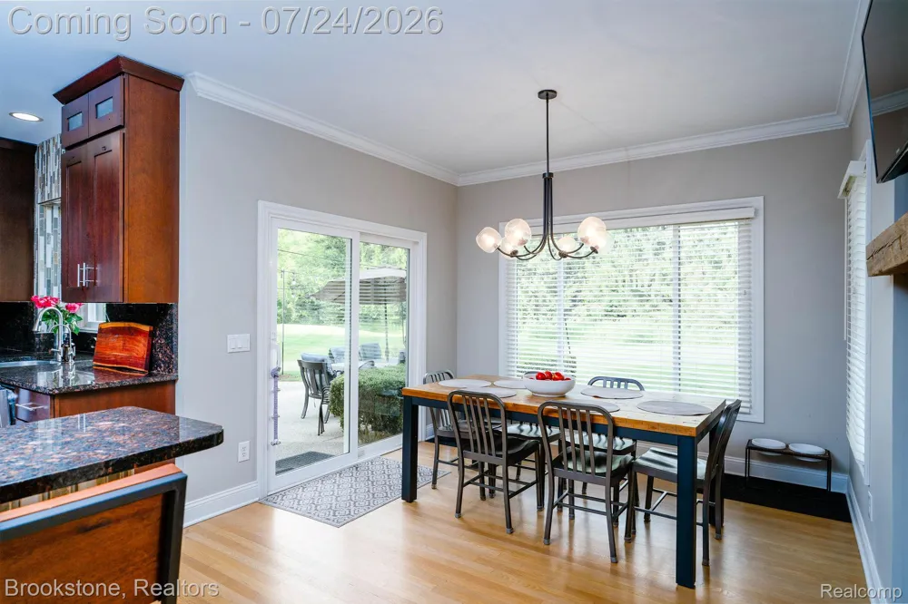 7768 Somerhill Lane Springfield Charter Township, MI 48348