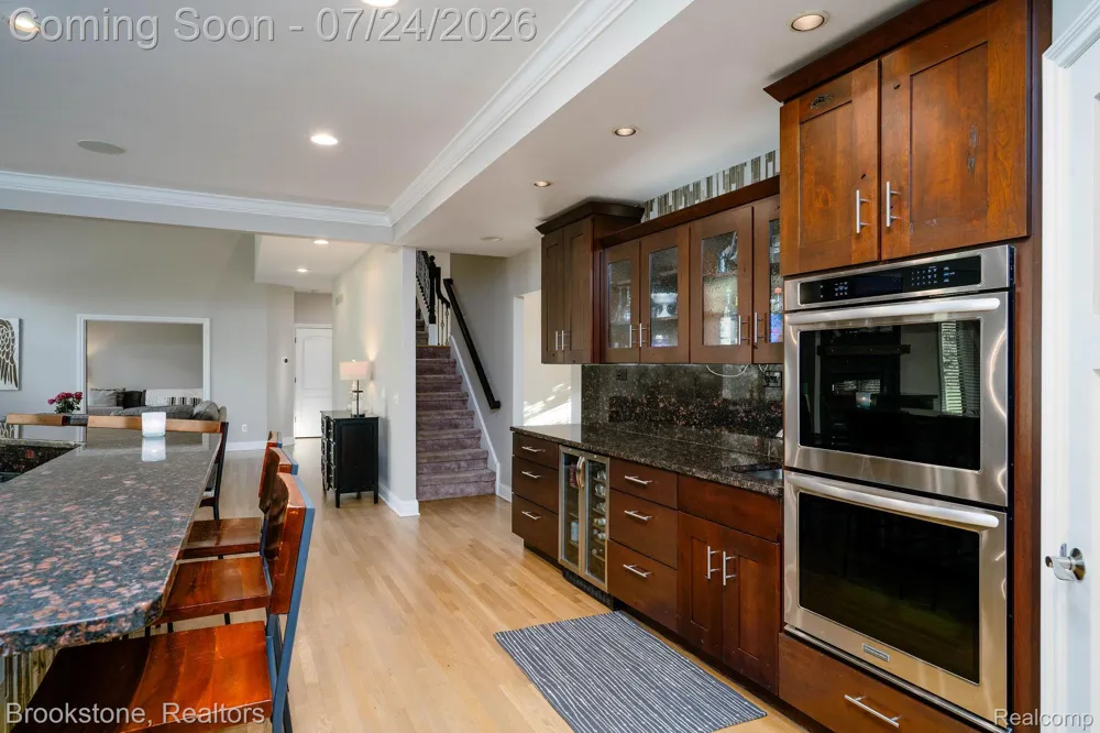 7768 Somerhill Lane Springfield Charter Township, MI 48348