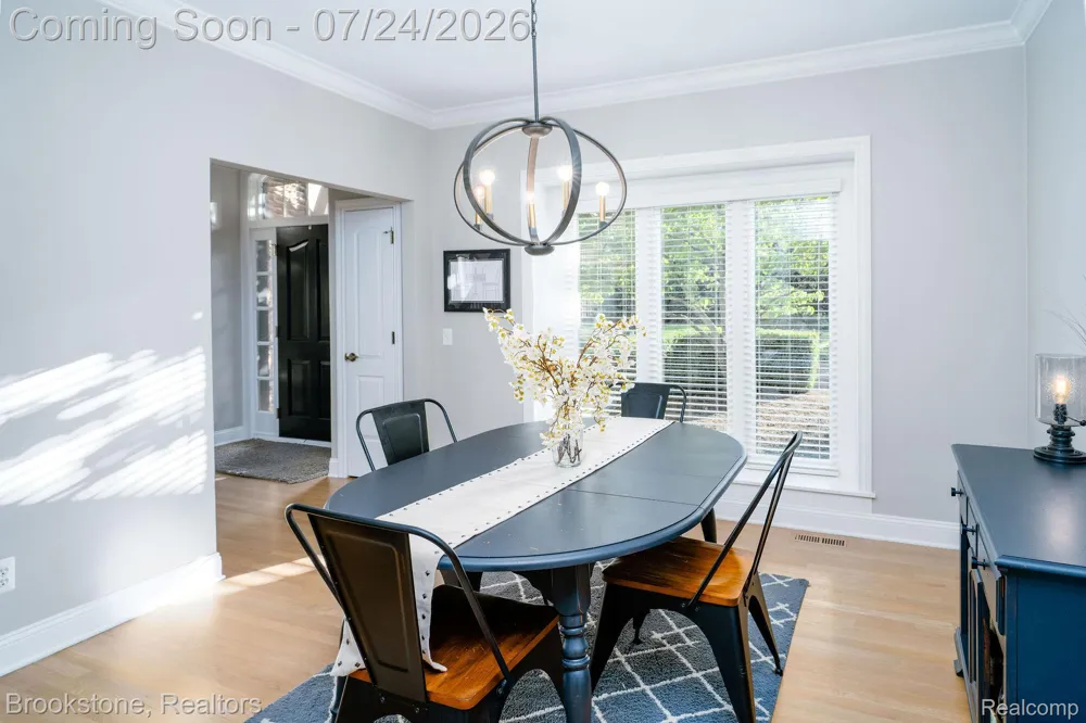 7768 Somerhill Lane Springfield Charter Township, MI 48348