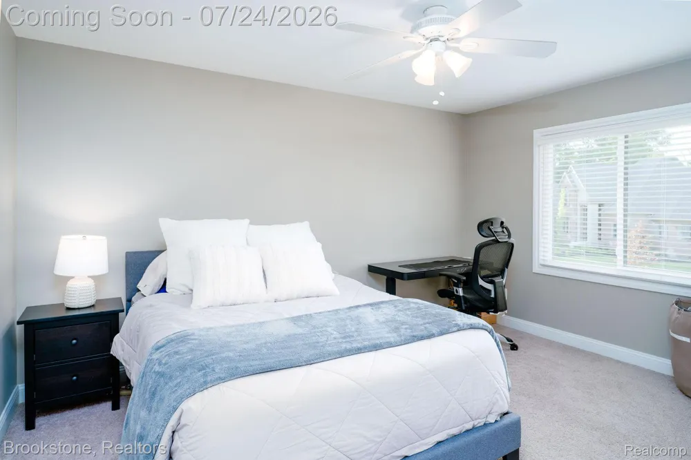 7768 Somerhill Lane Springfield Charter Township, MI 48348
