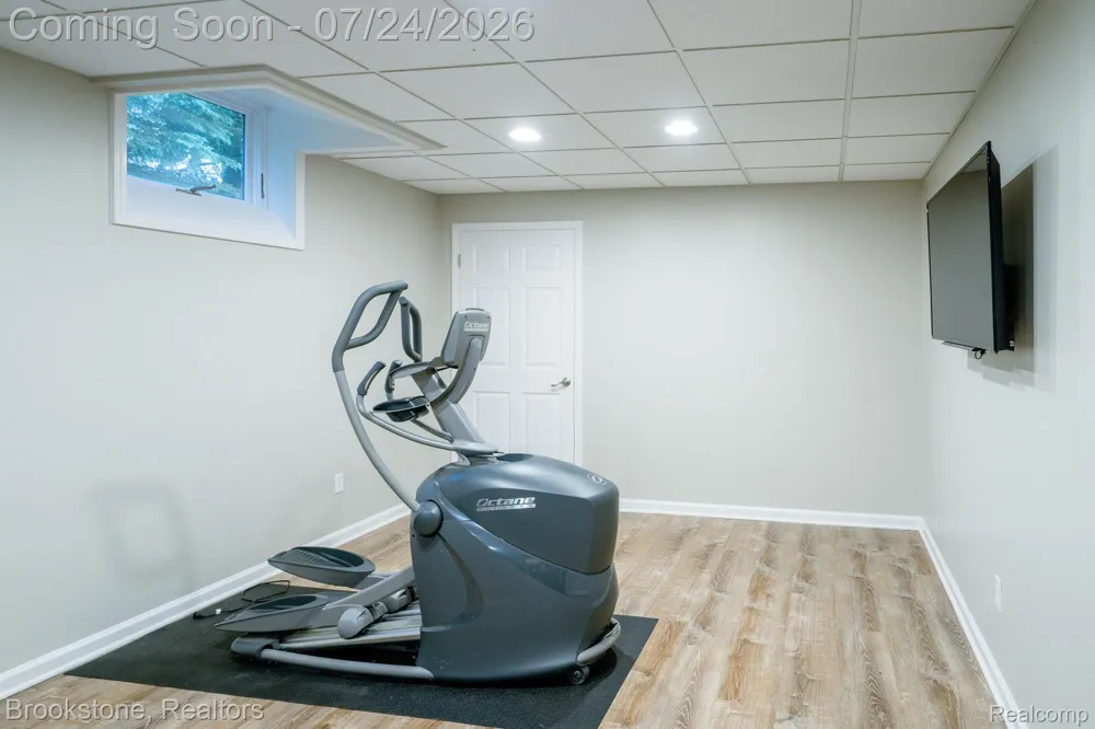 7768 Somerhill Lane Springfield Charter Township, MI 48348