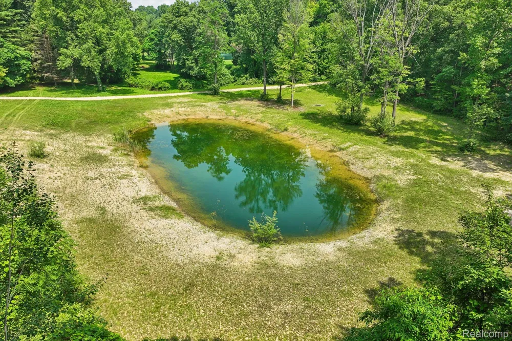 777 S Brandt Road Groveland Township, MI 48462