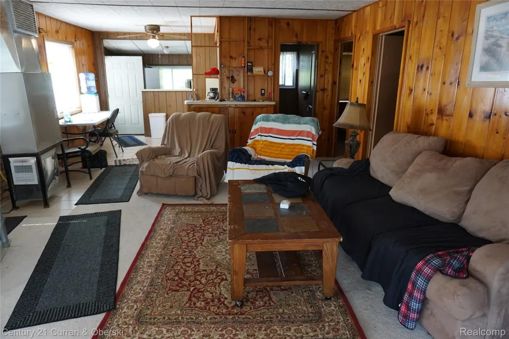 11853 Patterson Lake Dr Unadilla Township, MI 48169