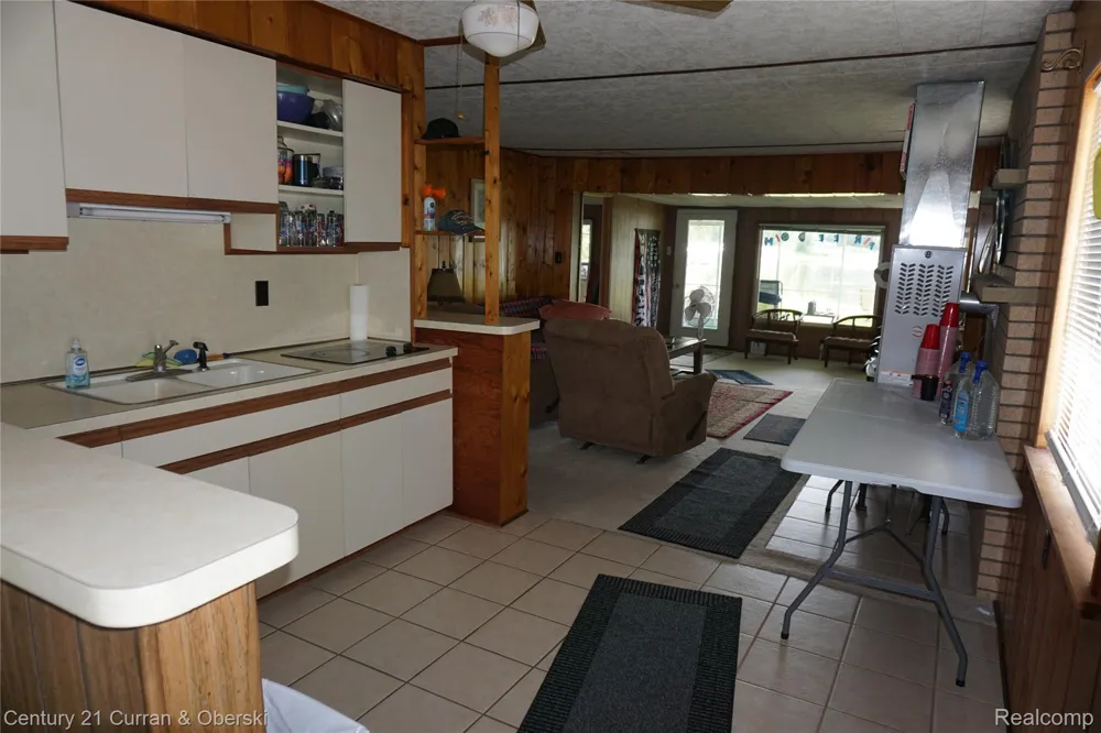 11853 Patterson Lake Dr Unadilla Township, MI 48169