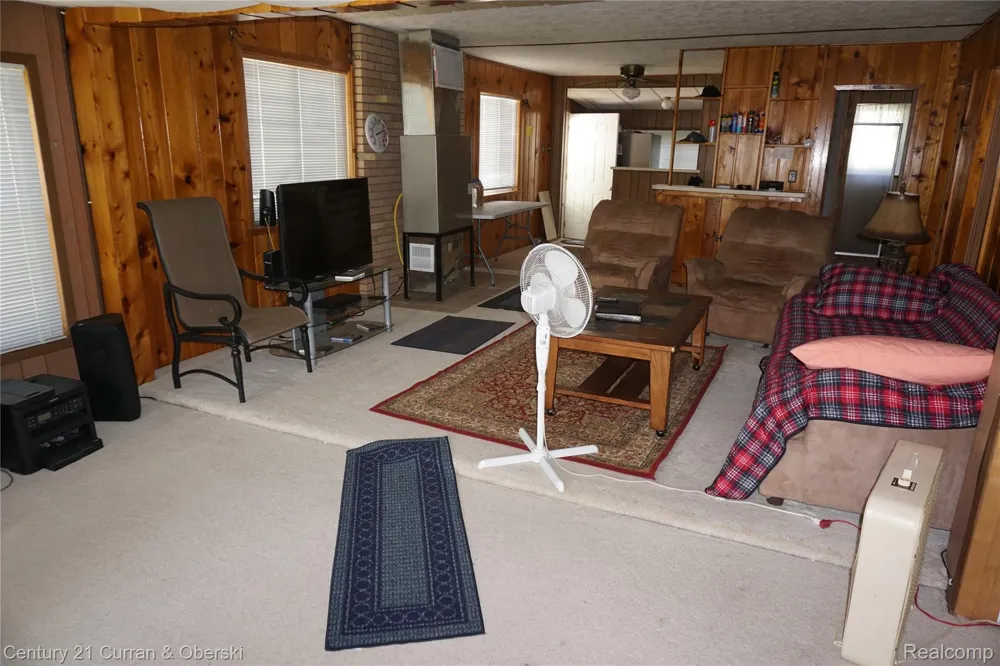 11853 Patterson Lake Dr Unadilla Township, MI 48169