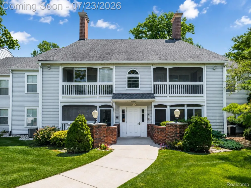 618 Curzon Court #203 Howell City, MI 48843