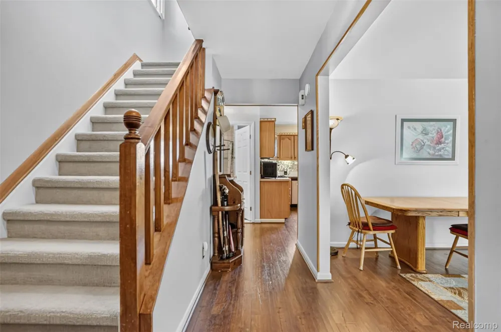 310 Browning Drive Howell City, MI 48843