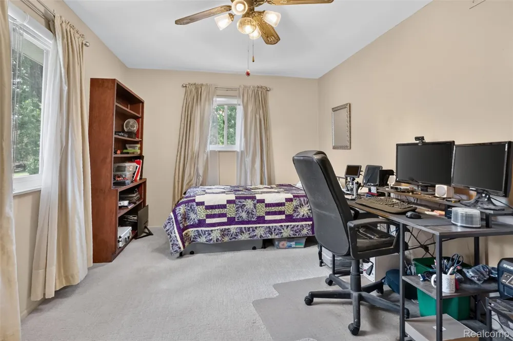310 Browning Drive Howell City, MI 48843