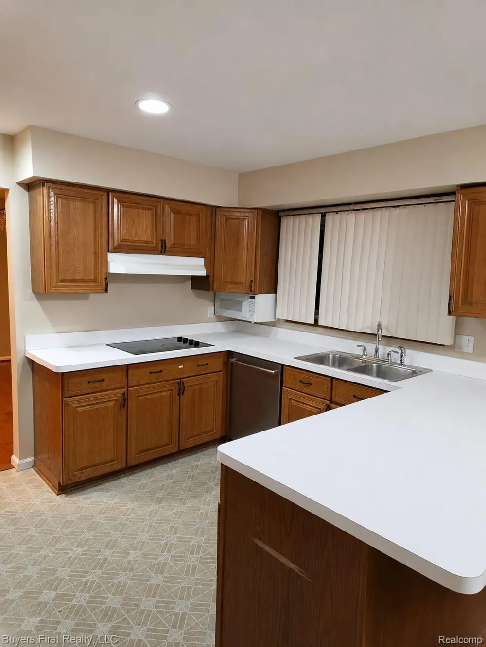 17150 Hilton Street Southfield City, MI 48075
