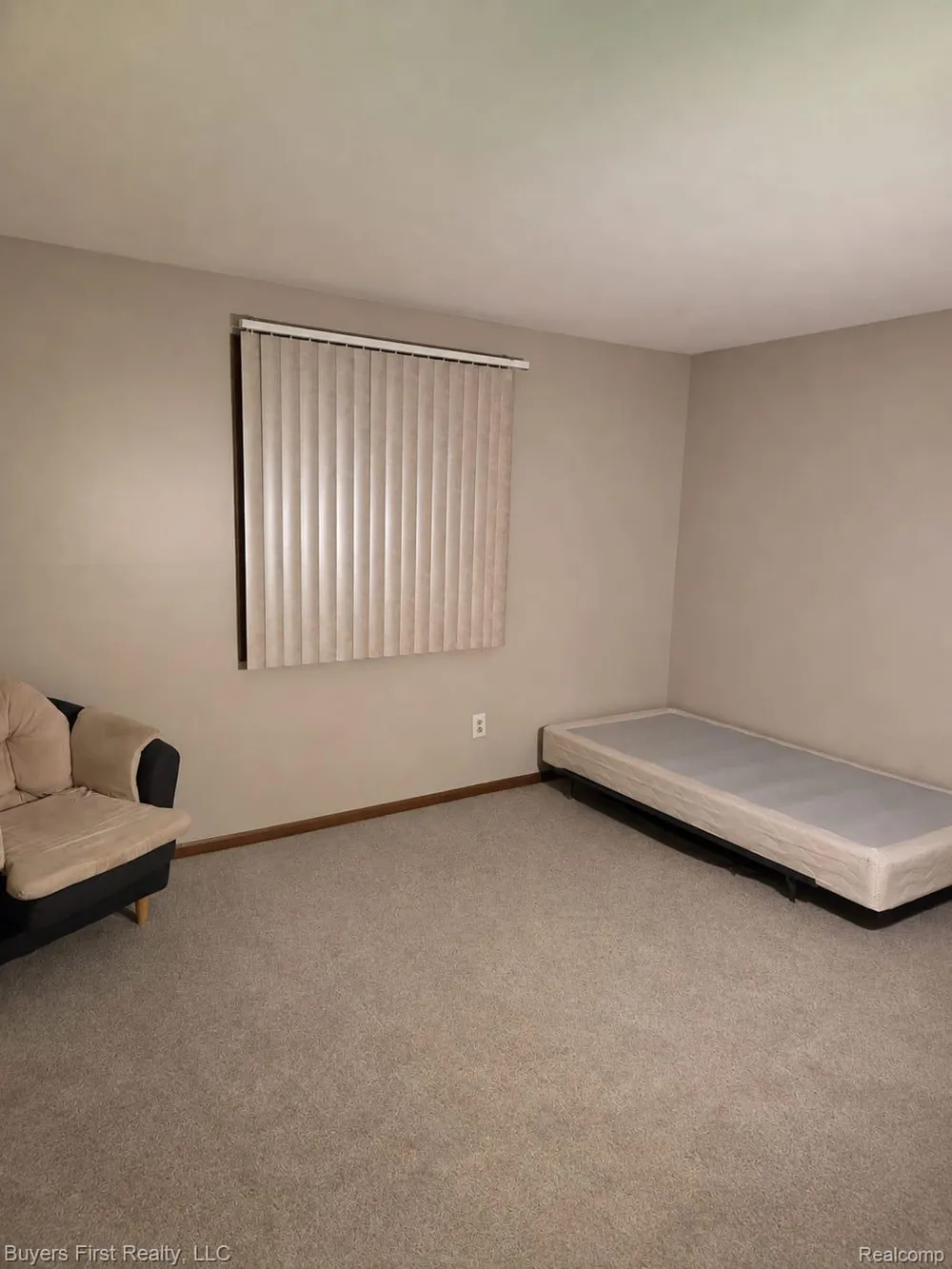 17150 Hilton Street Southfield City, MI 48075