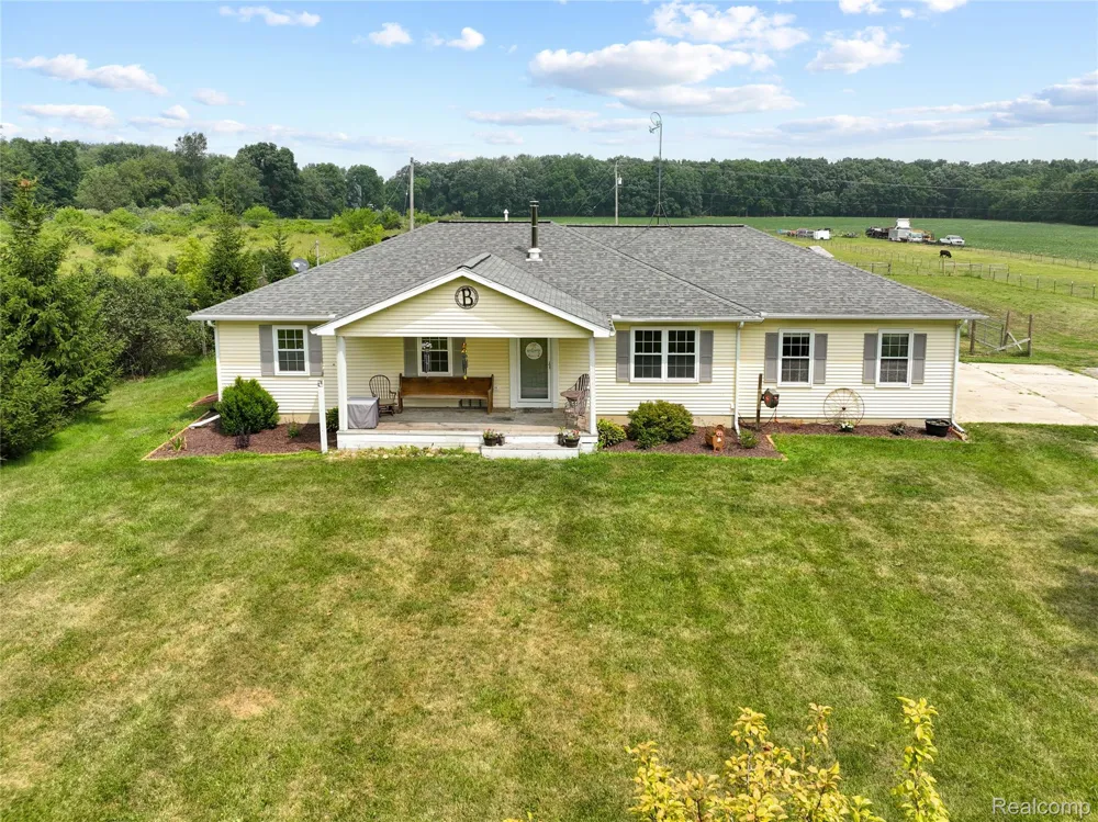 2281 Swan Road Ingham Township, MI 48819