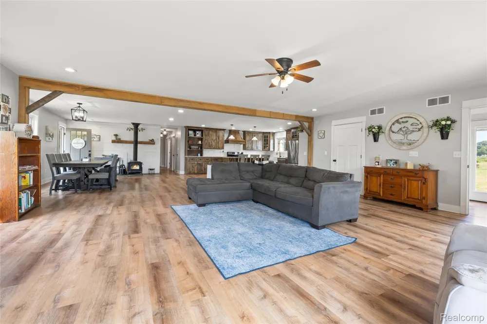 2281 Swan Road Ingham Township, MI 48819