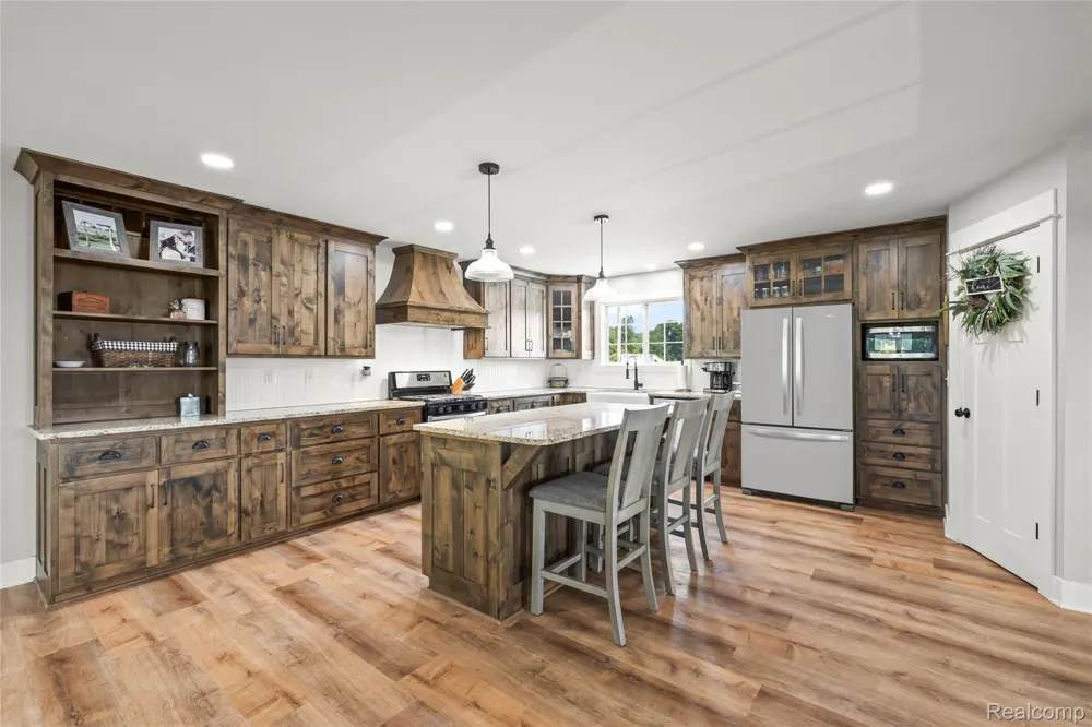 2281 Swan Road Ingham Township, MI 48819