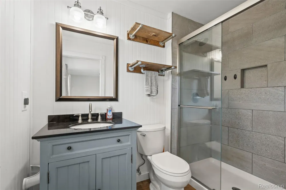 2281 Swan Road Ingham Township, MI 48819