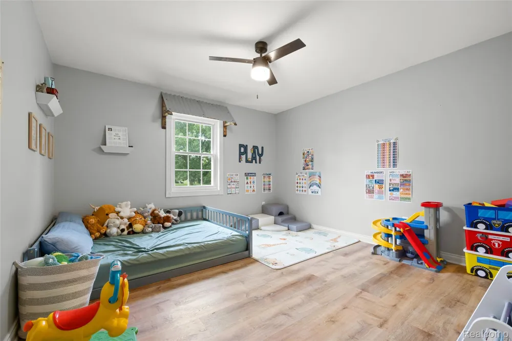 2281 Swan Road Ingham Township, MI 48819