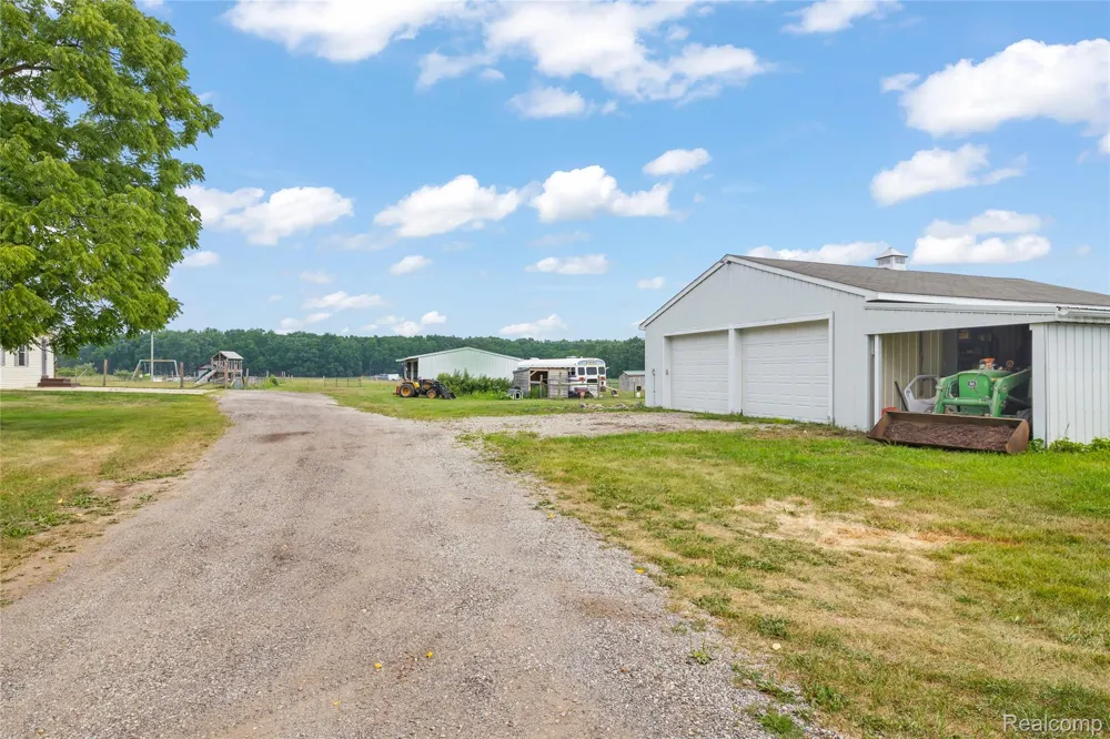2281 Swan Road Ingham Township, MI 48819