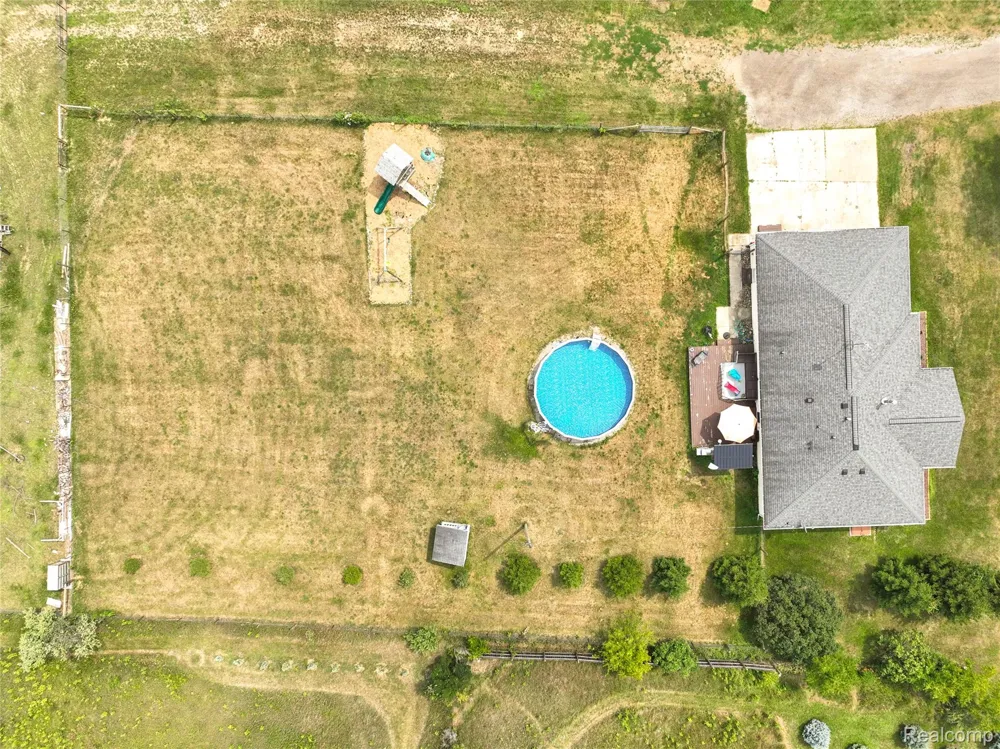 2281 Swan Road Ingham Township, MI 48819