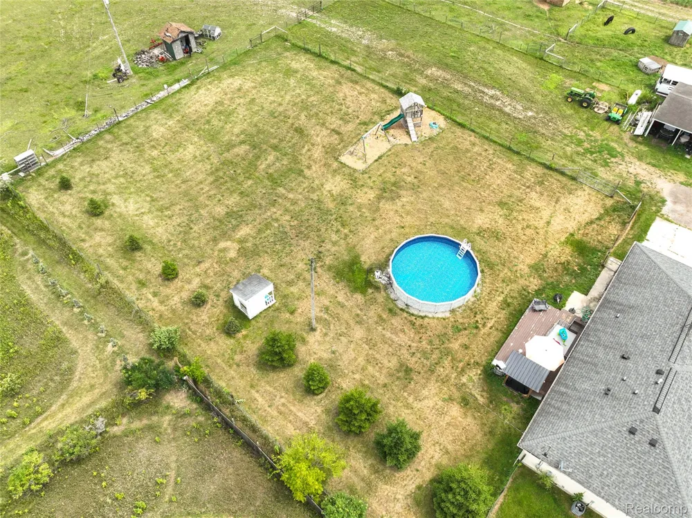 2281 Swan Road Ingham Township, MI 48819