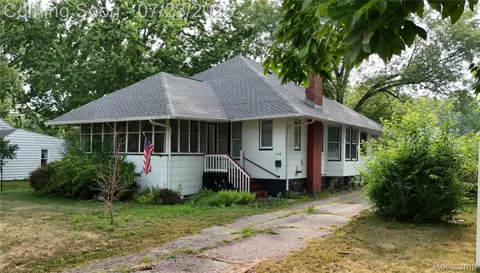 118 Commercial Street