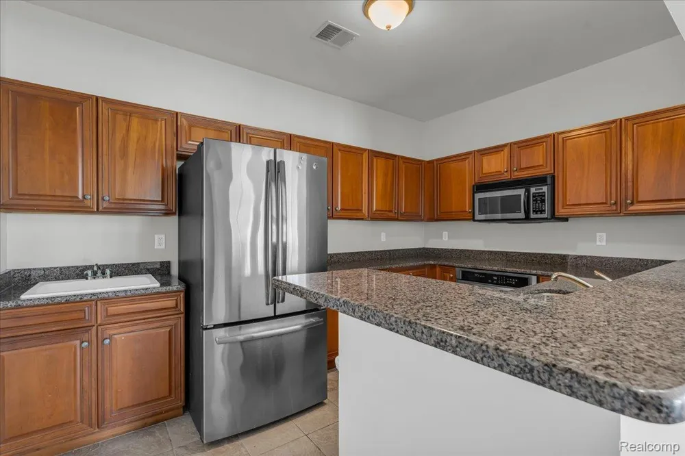 831 Plum Village Drive Raisinville Township, MI 48161