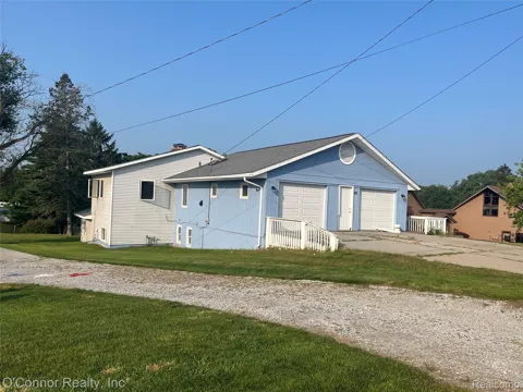 2929 River Road