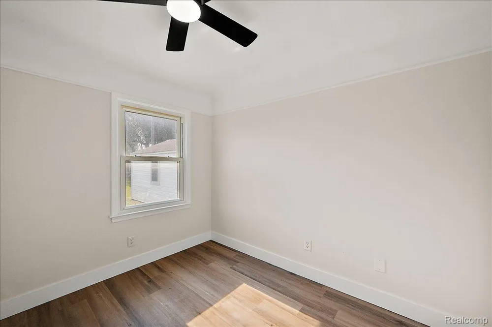 29606 S River Road Harrison Charter Township, MI 48045