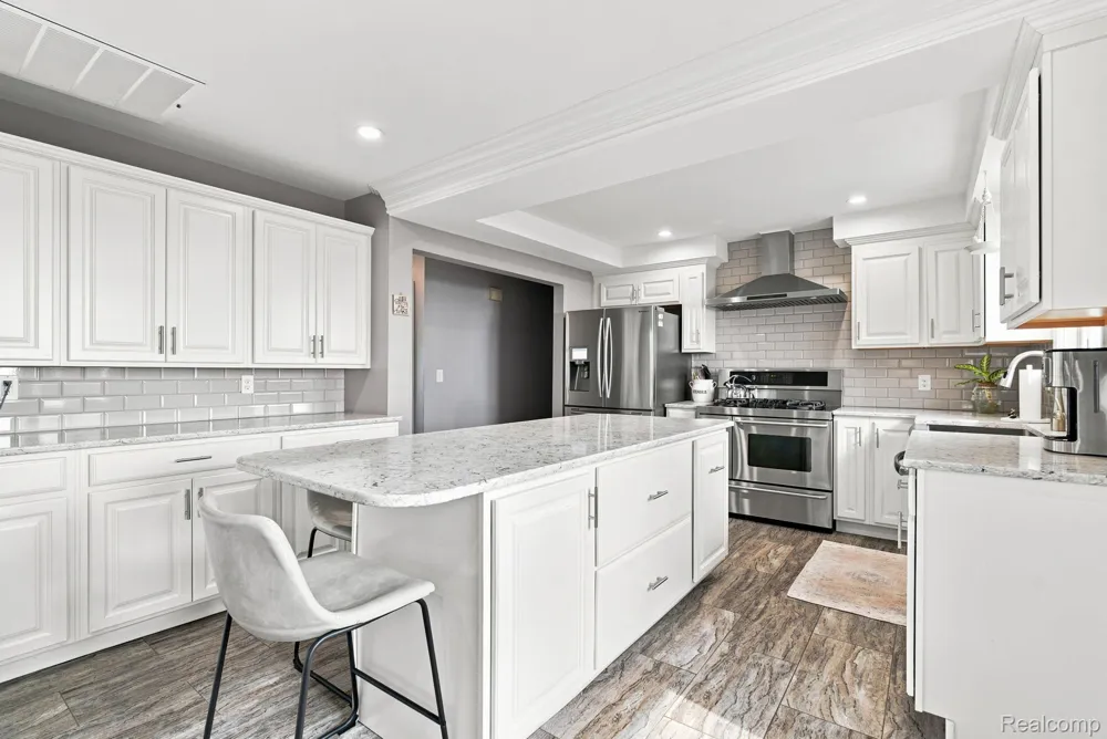49860 Miller Court Chesterfield Township, MI 48047