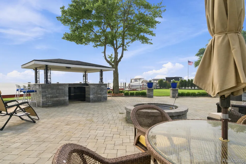 49860 Miller Court Chesterfield Township, MI 48047