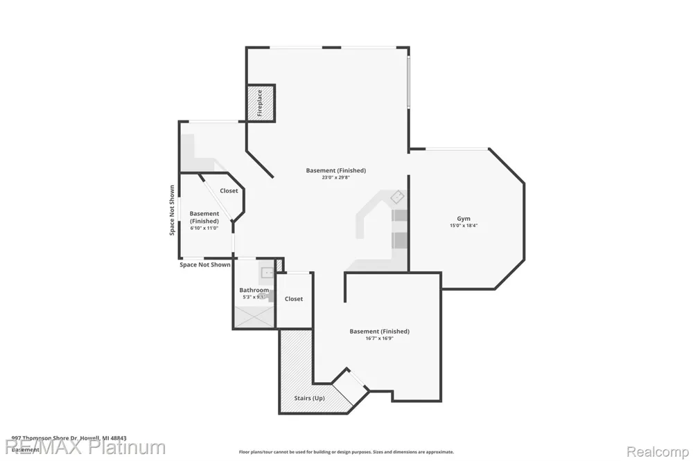 997 Thompson Shore Drive Oceola Township, MI 48843