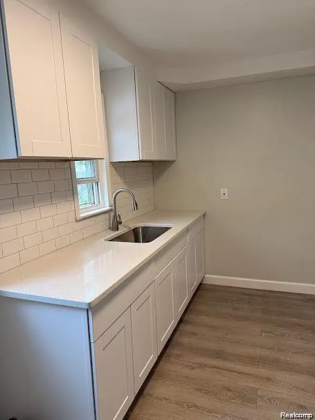20760 Ridgedale Street Oak Park City, MI 48237