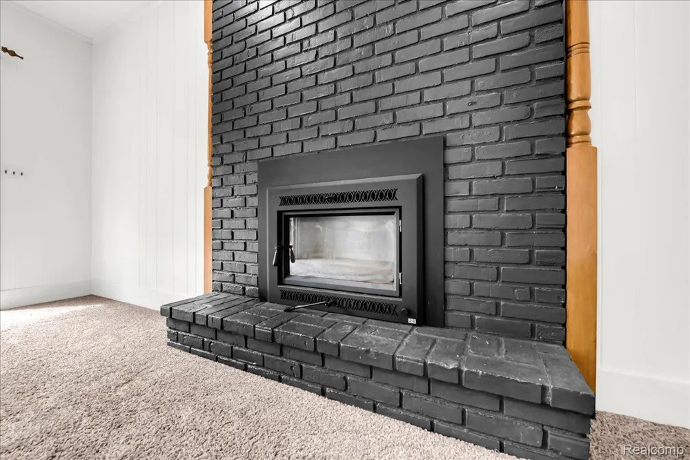 1933 Tamarisk Drive East Lansing City, MI 48823