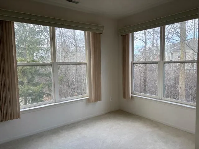 1452 Fox Pointe Circle Pittsfield Charter Township, MI 48108
