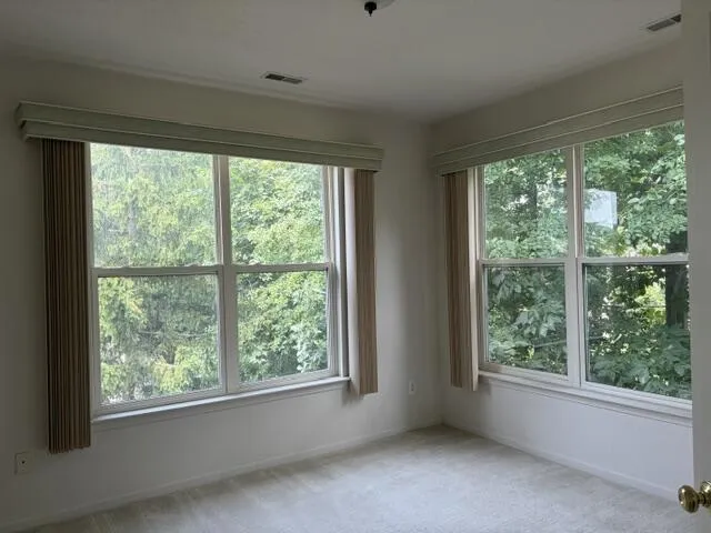 1452 Fox Pointe Circle Pittsfield Charter Township, MI 48108
