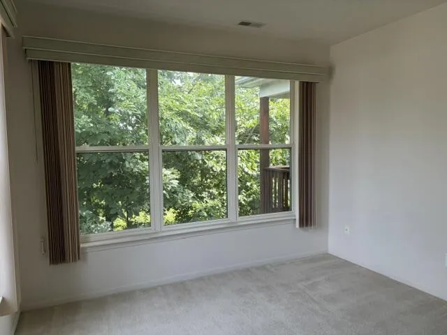 1452 Fox Pointe Circle Pittsfield Charter Township, MI 48108
