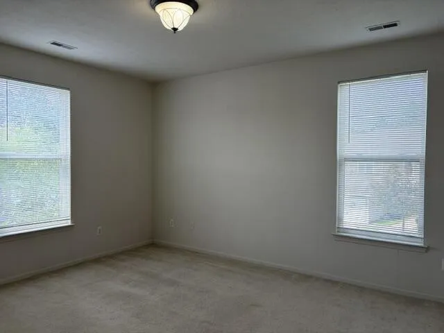 1452 Fox Pointe Circle Pittsfield Charter Township, MI 48108