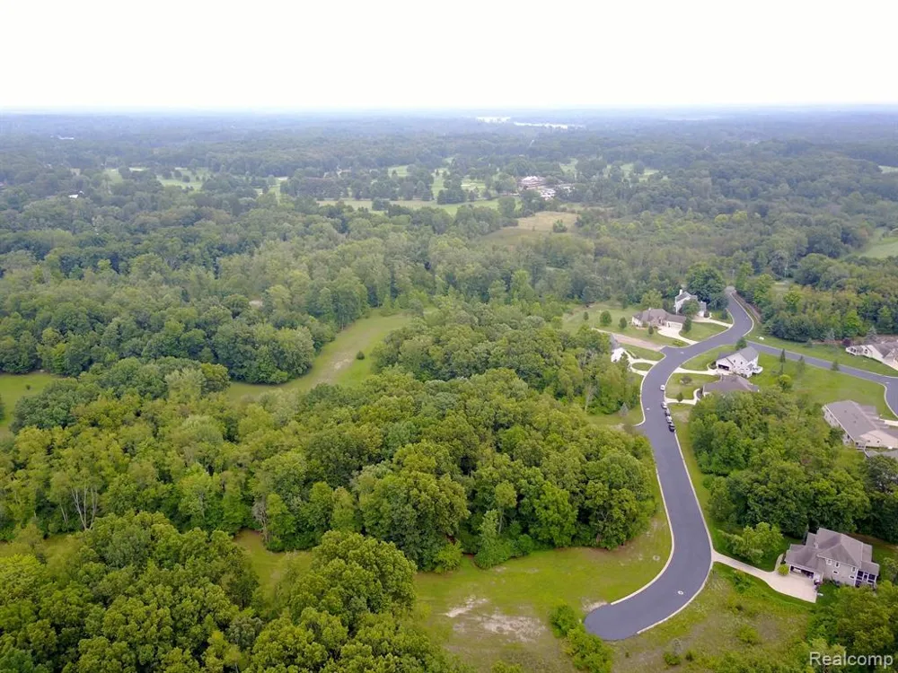 3000 Rockingham Way Road Summit Township, MI 49203