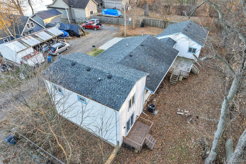 8165 Leonard Drive Holly Township, MI 48442