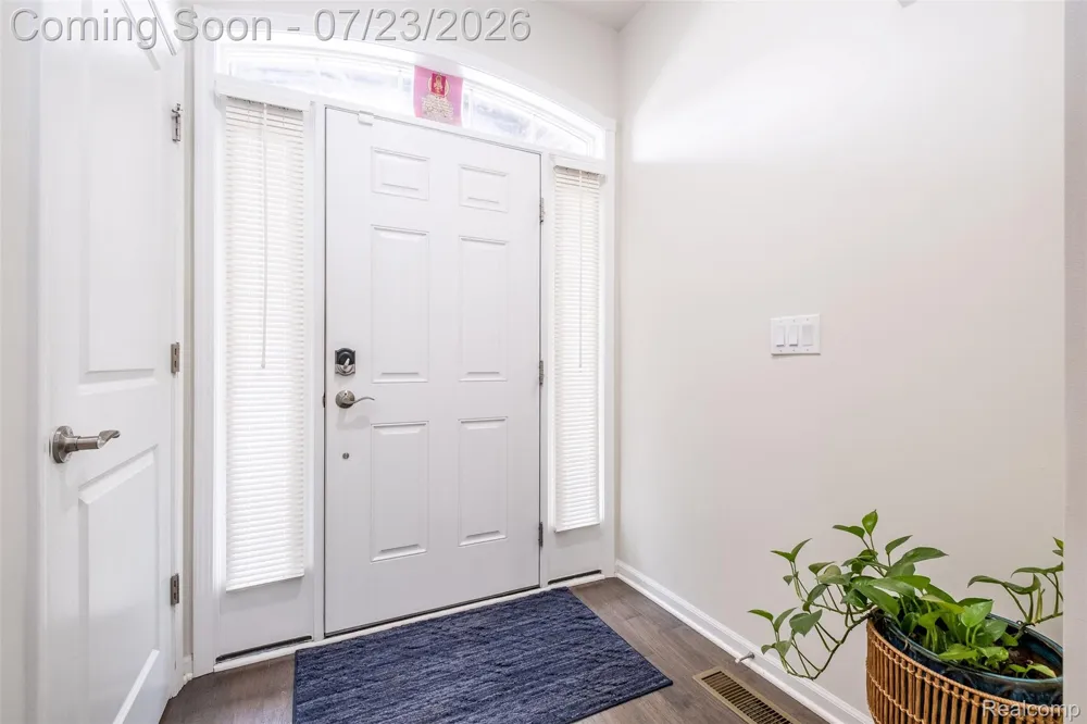28296 Verona Drive Novi City, MI 48377