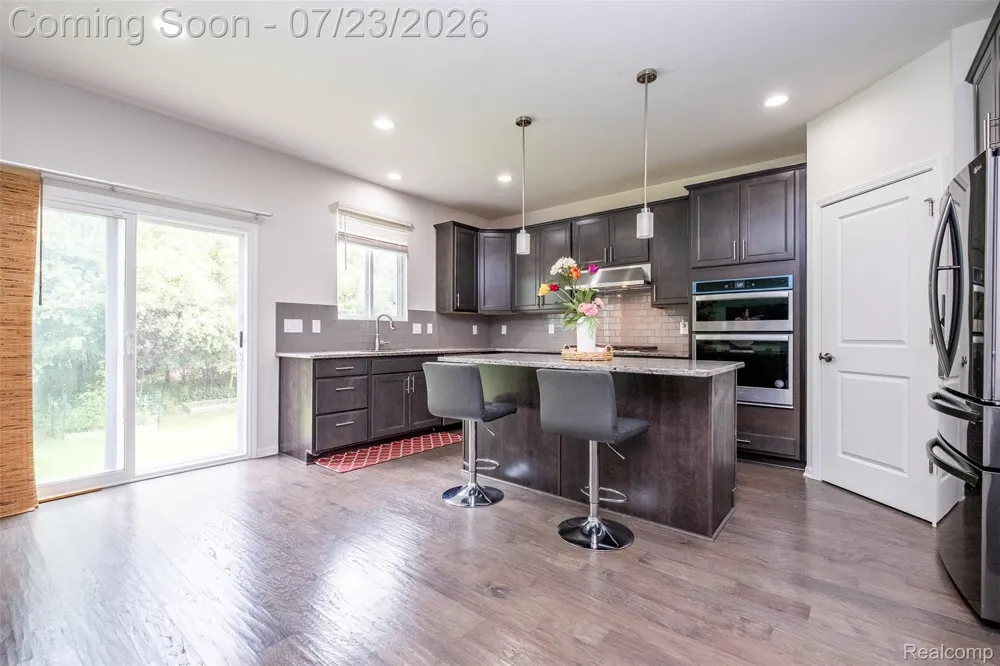 28296 Verona Drive Novi City, MI 48377