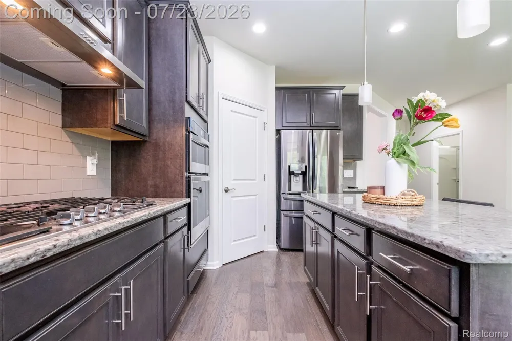 28296 Verona Drive Novi City, MI 48377
