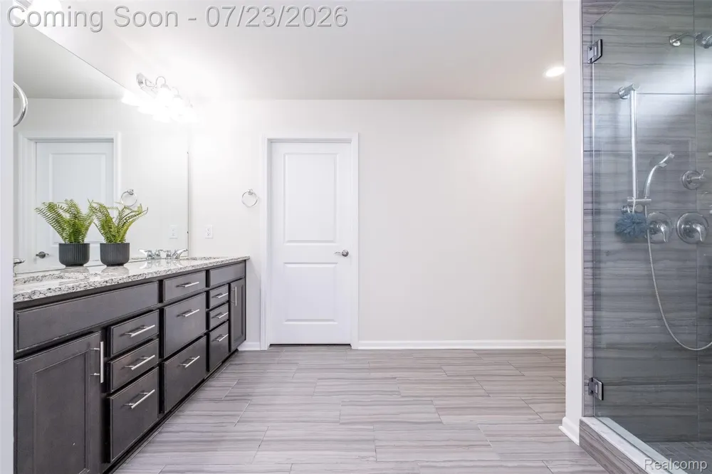 28296 Verona Drive Novi City, MI 48377