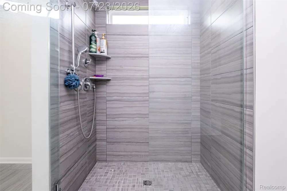 28296 Verona Drive Novi City, MI 48377
