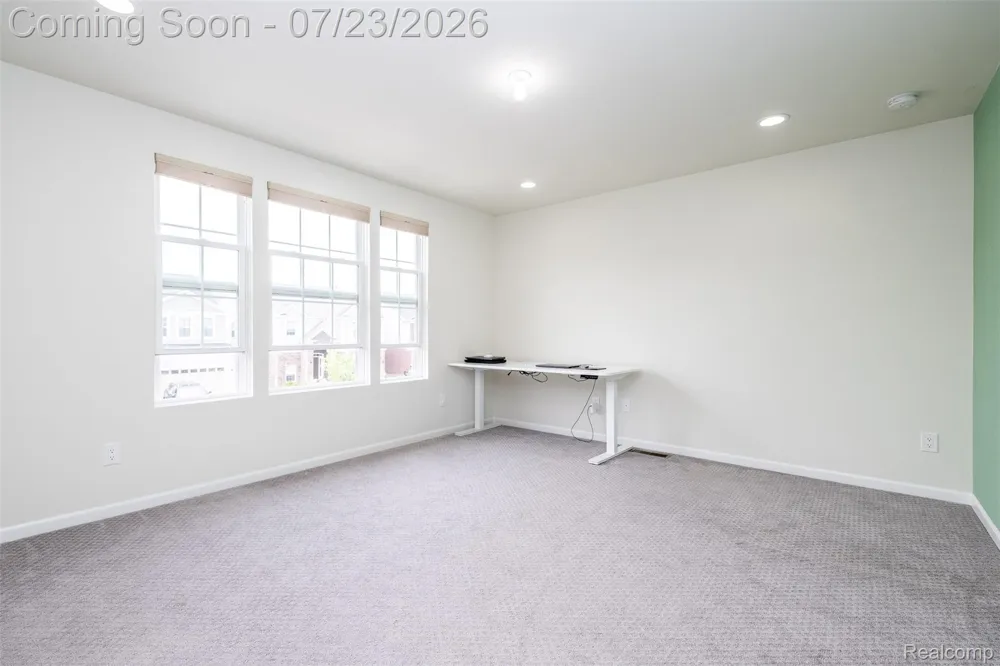 28296 Verona Drive Novi City, MI 48377