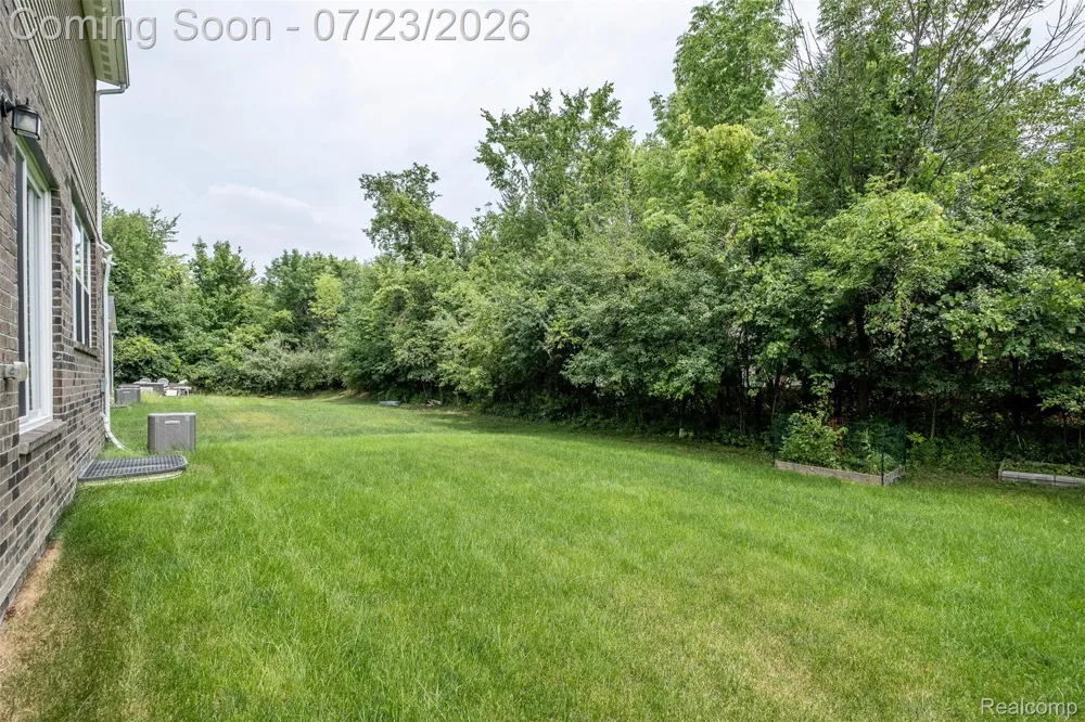 28296 Verona Drive Novi City, MI 48377